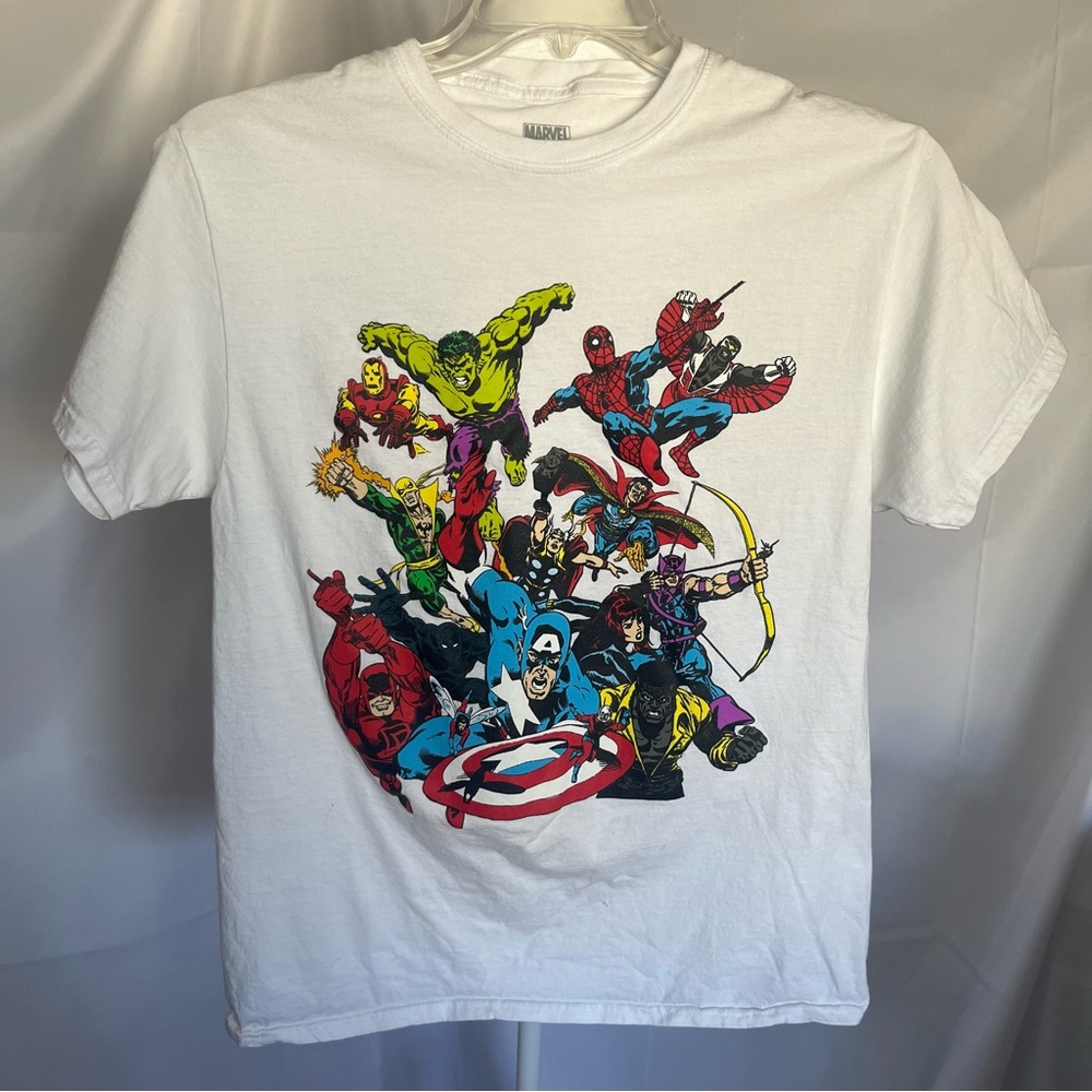 Marvel Avengers Graphic Short Sleeve‎ T-Shirt White Size Medium
